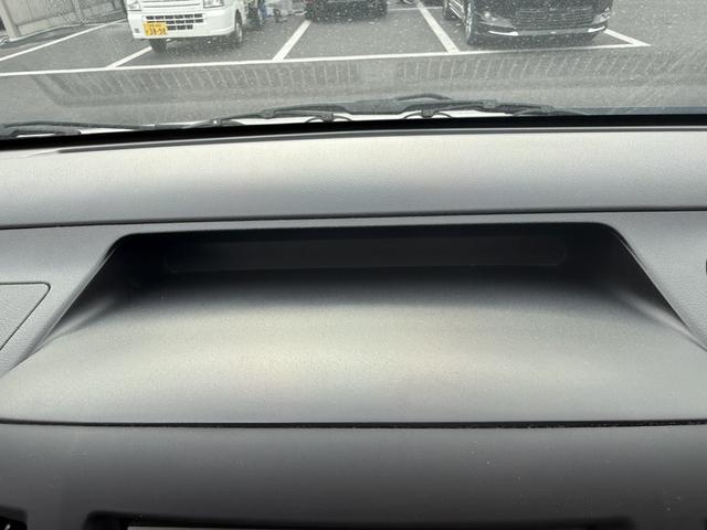 NISSAN NV200 VANETTE VAN PREMIUM GX