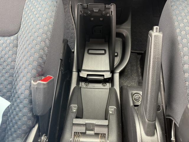 NISSAN NV200 VANETTE VAN PREMIUM GX