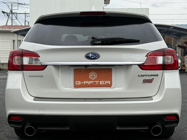 レヴォーグ ２．０ＳＴＩスポーツアイサイト　純正８インチナビ　バックカメラ　フルセグ　アイサイトバージョン３　アダクティブクルーズコントロール　アドバンスドセーフティパッケージ　シートヒーター　ＥＴＣ　メモリー機能付きパワーシート　サイドビュー（12枚目）