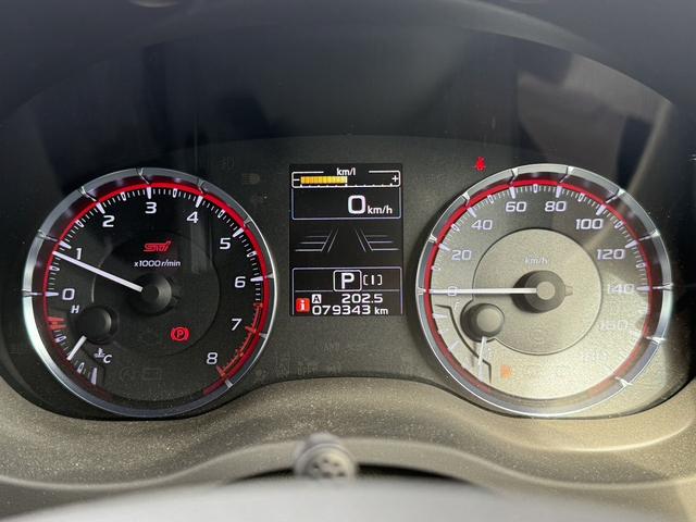 レヴォーグ ２．０ＳＴＩスポーツアイサイト　純正８インチナビ　バックカメラ　フルセグ　アイサイトバージョン３　アダクティブクルーズコントロール　アドバンスドセーフティパッケージ　シートヒーター　ＥＴＣ　メモリー機能付きパワーシート　サイドビュー（52枚目）