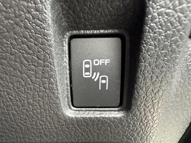 レヴォーグ ２．０ＳＴＩスポーツアイサイト　純正８インチナビ　バックカメラ　フルセグ　アイサイトバージョン３　アダクティブクルーズコントロール　アドバンスドセーフティパッケージ　シートヒーター　ＥＴＣ　メモリー機能付きパワーシート　サイドビュー（56枚目）