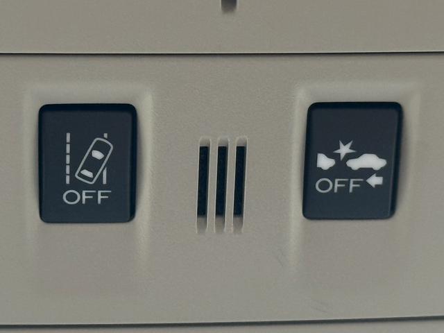 レヴォーグ ２．０ＳＴＩスポーツアイサイト　純正８インチナビ　バックカメラ　フルセグ　アイサイトバージョン３　アダクティブクルーズコントロール　アドバンスドセーフティパッケージ　シートヒーター　ＥＴＣ　メモリー機能付きパワーシート　サイドビュー（64枚目）