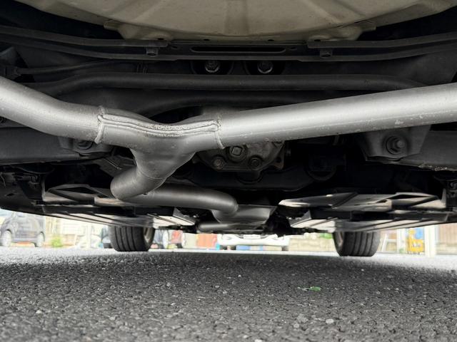 レヴォーグ ２．０ＳＴＩスポーツアイサイト　純正８インチナビ　バックカメラ　フルセグ　アイサイトバージョン３　アダクティブクルーズコントロール　アドバンスドセーフティパッケージ　シートヒーター　ＥＴＣ　メモリー機能付きパワーシート　サイドビュー（69枚目）