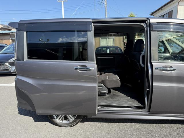 ステップワゴンスパーダ スパーダハイブリッド G ホンダセンシング 禁煙車 1オーナー 純正10インチナビ 後席モニター バックカメラ フルセグ 両側電動スライド 7人乗リ 衝突軽減ブレーキ ダダクティブクルーズ わくわくゲート デュアルエアコン レーンキープアシスト(30枚目)