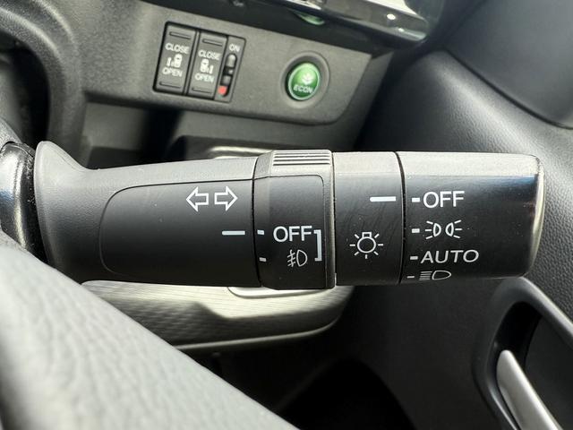 ステップワゴンスパーダ スパーダハイブリッド G ホンダセンシング 禁煙車 1オーナー 純正10インチナビ 後席モニター バックカメラ フルセグ 両側電動スライド 7人乗リ 衝突軽減ブレーキ ダダクティブクルーズ わくわくゲート デュアルエアコン レーンキープアシスト(61枚目)