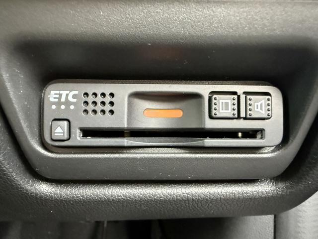 ステップワゴンスパーダ スパーダハイブリッド G ホンダセンシング 禁煙車 1オーナー 純正10インチナビ 後席モニター バックカメラ フルセグ 両側電動スライド 7人乗リ 衝突軽減ブレーキ ダダクティブクルーズ わくわくゲート デュアルエアコン レーンキープアシスト(68枚目)