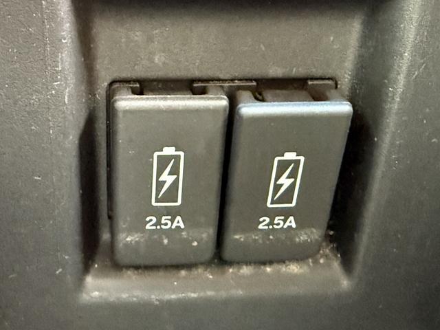 ステップワゴンスパーダ スパーダハイブリッド G ホンダセンシング 禁煙車 1オーナー 純正10インチナビ 後席モニター バックカメラ フルセグ 両側電動スライド 7人乗リ 衝突軽減ブレーキ ダダクティブクルーズ わくわくゲート デュアルエアコン レーンキープアシスト(75枚目)