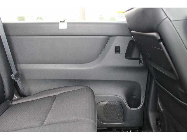 セレナ ハイウェイスターＶ　純正１２．３型ナビゲーション　フルセグ　インテリジェントアラウンドビューモニター　６スピーカー　衝突軽減ブレーキ　両側電動スライドドア　プロパイロット　ＬＥＤヘッドライト　デジタルインナーミラー（35枚目）