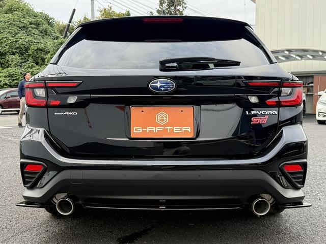 レヴォーグ ＳＴＩスポーツ　ＥＸ　４ＷＤ　純正１１．６インチナビ　アイサイトＸ　フルセグ　バックカメラ　ドライバーモニタリングシステム　電動リアゲート　メモリー機能付きパワーシート　アダクティブクルーズ　ハンズフリーバックドア（6枚目）