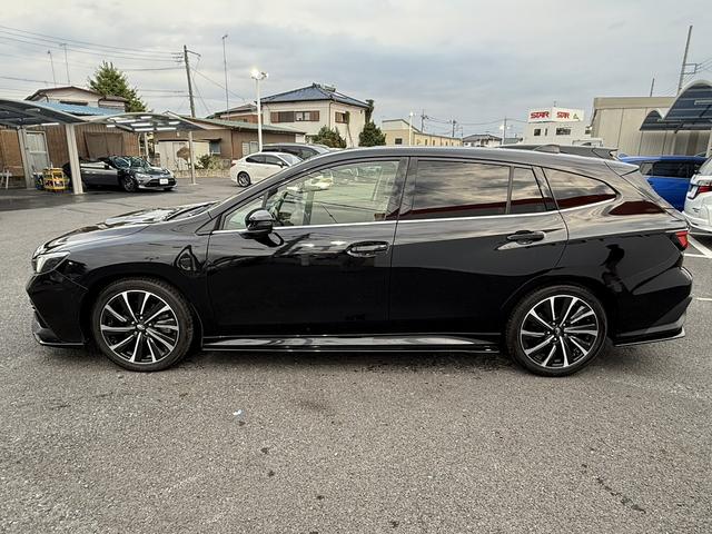 レヴォーグ ＳＴＩスポーツ　ＥＸ　４ＷＤ　純正１１．６インチナビ　アイサイトＸ　フルセグ　バックカメラ　ドライバーモニタリングシステム　電動リアゲート　メモリー機能付きパワーシート　アダクティブクルーズ　ハンズフリーバックドア（8枚目）