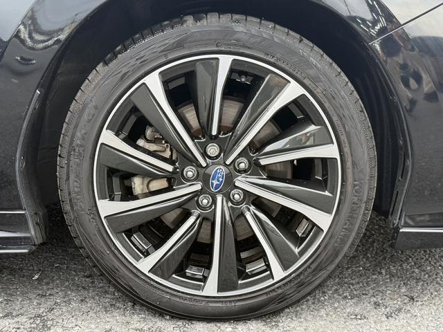 レヴォーグ ＳＴＩスポーツ　ＥＸ　４ＷＤ　純正１１．６インチナビ　アイサイトＸ　フルセグ　バックカメラ　ドライバーモニタリングシステム　電動リアゲート　メモリー機能付きパワーシート　アダクティブクルーズ　ハンズフリーバックドア（18枚目）