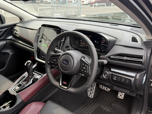 レヴォーグ ＳＴＩスポーツ　ＥＸ　４ＷＤ　純正１１．６インチナビ　アイサイトＸ　フルセグ　バックカメラ　ドライバーモニタリングシステム　電動リアゲート　メモリー機能付きパワーシート　アダクティブクルーズ　ハンズフリーバックドア（29枚目）