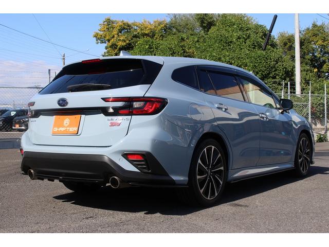 レヴォーグ ＳＴＩスポーツ　ＥＸ　禁煙車　ＳＴＩフルエアロ　純正１１．６インチナビ　ハーマンカードンサウンド１０スピーカー　フルセグ　バックカメラ　衝突軽減　レーダークルーズ　ＥＴＣ　Ｂｌｕｅｔｏｏｔｈ　電動リアゲート　シートヒーター（6枚目）