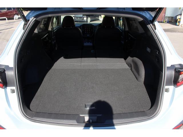 レヴォーグ ＳＴＩスポーツ　ＥＸ　禁煙車　ＳＴＩフルエアロ　純正１１．６インチナビ　ハーマンカードンサウンド１０スピーカー　フルセグ　バックカメラ　衝突軽減　レーダークルーズ　ＥＴＣ　Ｂｌｕｅｔｏｏｔｈ　電動リアゲート　シートヒーター（27枚目）