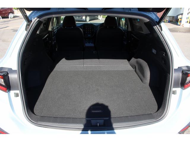 レヴォーグ ＳＴＩスポーツ　ＥＸ　禁煙車　ＳＴＩフルエアロ　純正１１．６インチナビ　ハーマンカードンサウンド１０スピーカー　フルセグ　バックカメラ　衝突軽減　レーダークルーズ　ＥＴＣ　Ｂｌｕｅｔｏｏｔｈ　電動リアゲート　シートヒーター（28枚目）