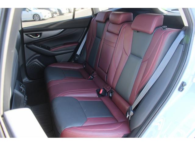 レヴォーグ ＳＴＩスポーツ　ＥＸ　禁煙車　ＳＴＩフルエアロ　純正１１．６インチナビ　ハーマンカードンサウンド１０スピーカー　フルセグ　バックカメラ　衝突軽減　レーダークルーズ　ＥＴＣ　Ｂｌｕｅｔｏｏｔｈ　電動リアゲート　シートヒーター（38枚目）