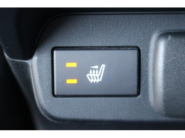 レヴォーグ ＳＴＩスポーツ　ＥＸ　禁煙車　ＳＴＩフルエアロ　純正１１．６インチナビ　ハーマンカードンサウンド１０スピーカー　フルセグ　バックカメラ　衝突軽減　レーダークルーズ　ＥＴＣ　Ｂｌｕｅｔｏｏｔｈ　電動リアゲート　シートヒーター（70枚目）