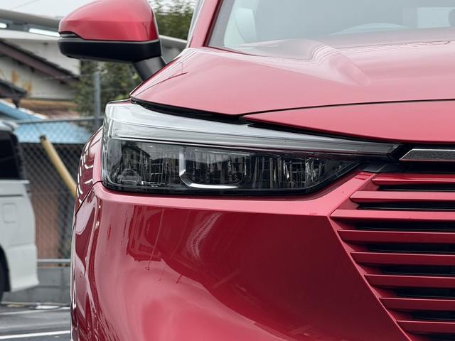 ヴェゼル ｅ：ＨＥＶ　Ｚ　禁煙車　純正９インチナビ　１０スピーカー　マルチビューカメラ　フルセグ　電動リアゲート　アダクティブクルーズコントロール　衝突軽減　ハーフレザー　シートヒーター　ステアリングヒーター　ＥＴＣ（26枚目）