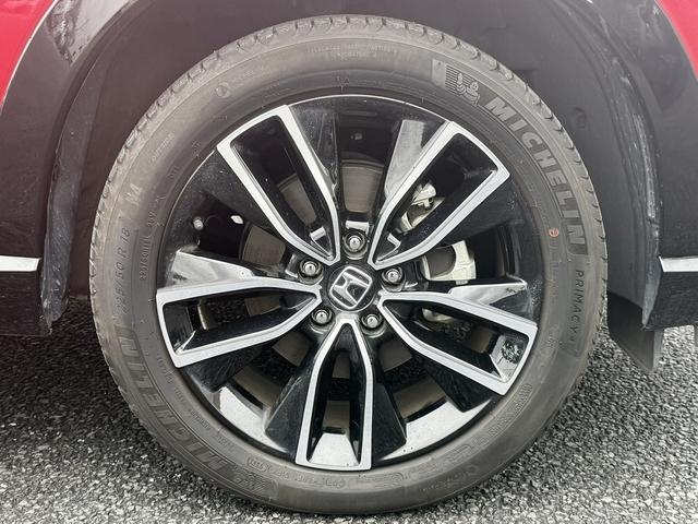 ヴェゼル ｅ：ＨＥＶ　Ｚ　禁煙車　純正９インチナビ　１０スピーカー　マルチビューカメラ　フルセグ　電動リアゲート　アダクティブクルーズコントロール　衝突軽減　ハーフレザー　シートヒーター　ステアリングヒーター　ＥＴＣ（28枚目）