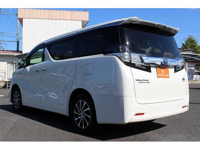 ヴェルファイアハイブリッド エグゼクティブラウンジ 1オーナー 4WD 純正9インチナビ JBLサウンド 12インチ後席モニター 両側電動スライド 17スピーカー フルセグ パノラミックビューモニター 衝突軽減ブレーキ アダクティブクルーズ 純正AW(7枚目)