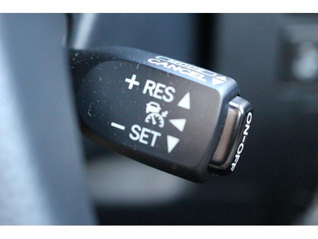 ヴェルファイアハイブリッド エグゼクティブラウンジ 1オーナー 4WD 純正9インチナビ JBLサウンド 12インチ後席モニター 両側電動スライド 17スピーカー フルセグ パノラミックビューモニター 衝突軽減ブレーキ アダクティブクルーズ 純正AW(45枚目)