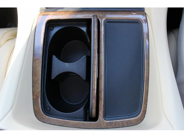 ヴェルファイアハイブリッド エグゼクティブラウンジ 1オーナー 4WD 純正9インチナビ JBLサウンド 12インチ後席モニター 両側電動スライド 17スピーカー フルセグ パノラミックビューモニター 衝突軽減ブレーキ アダクティブクルーズ 純正AW(53枚目)