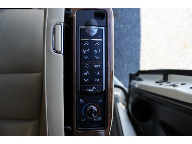 ヴェルファイアハイブリッド エグゼクティブラウンジ 1オーナー 4WD 純正9インチナビ JBLサウンド 12インチ後席モニター 両側電動スライド 17スピーカー フルセグ パノラミックビューモニター 衝突軽減ブレーキ アダクティブクルーズ 純正AW(64枚目)