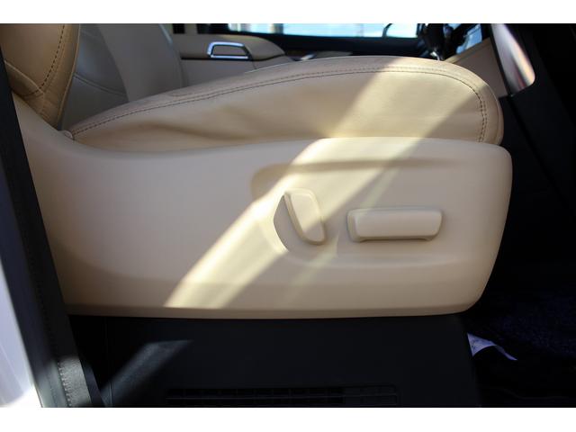 ヴェルファイアハイブリッド エグゼクティブラウンジ 1オーナー 4WD 純正9インチナビ JBLサウンド 12インチ後席モニター 両側電動スライド 17スピーカー フルセグ パノラミックビューモニター 衝突軽減ブレーキ アダクティブクルーズ 純正AW(69枚目)