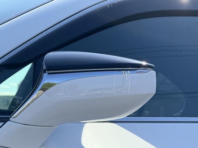 UX UX250h バージョンL ムーンルーフ 3眼LEDヘッドライト OP黒革シート メーカーナビ バックカメラ シートベンチレーション フルセグTV パワーバックドア ステアリングヒーター アダクティブクルーズ 衝突軽減ブレーキ(21枚目)