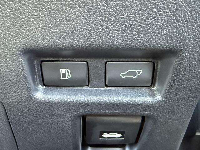 UX UX250h バージョンL ムーンルーフ 3眼LEDヘッドライト OP黒革シート メーカーナビ バックカメラ シートベンチレーション フルセグTV パワーバックドア ステアリングヒーター アダクティブクルーズ 衝突軽減ブレーキ(48枚目)