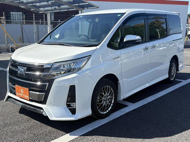 ノア ハイブリッドＳｉ　禁煙車　純正１０．５インチナビ　後席モニター　両側電動スライドドア　寒冷地仕様　リアオートエアコン　バックカメラ　７人乗り　衝突軽減ブレーキ　純正１６インチＡＷ　シートヒーター　ＥＴＣ　ハーフレザー（15枚目）