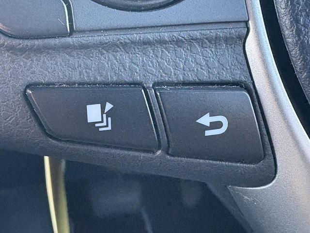 ノア ハイブリッドＳｉ　禁煙車　純正１０．５インチナビ　後席モニター　両側電動スライドドア　寒冷地仕様　リアオートエアコン　バックカメラ　７人乗り　衝突軽減ブレーキ　純正１６インチＡＷ　シートヒーター　ＥＴＣ　ハーフレザー（48枚目）