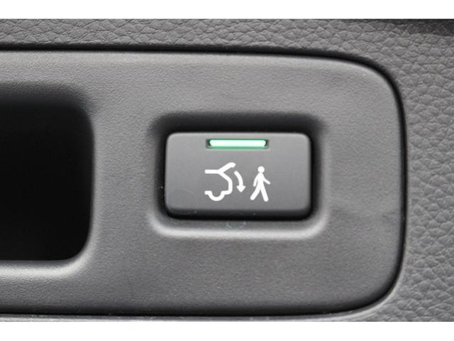 ヴェゼル e:HEV Z 禁煙車 純正9インチナビ バックカメラ フルセグ ハンズフリーパワーバックドア Bluetooth 衝突軽減 アダクティブクルーズ レーンキープ デュアルエアコン シートヒーター ステアリングヒーター(6枚目)