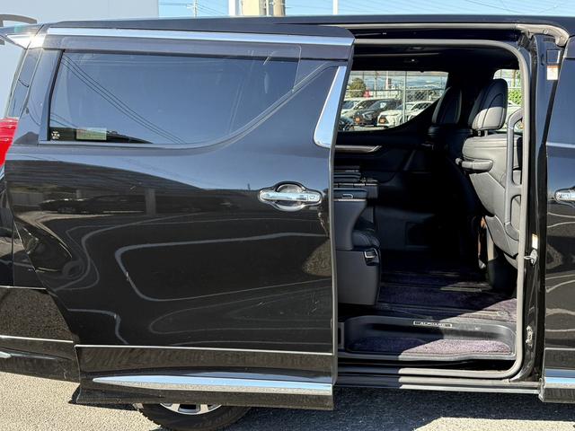 アルファードハイブリッド エグゼクティブラウンジ　ツインムーンルーフ　モデリスタエアロ　純正９インチナビ　ＪＢＬ　後席モニター　両側電動スライドドア　黒革シート　フルセグ　アダクティブクルーズ　３６０度カメラ　衝突軽減ブレーキ　シートヒーター　ＥＴＣ（29枚目）