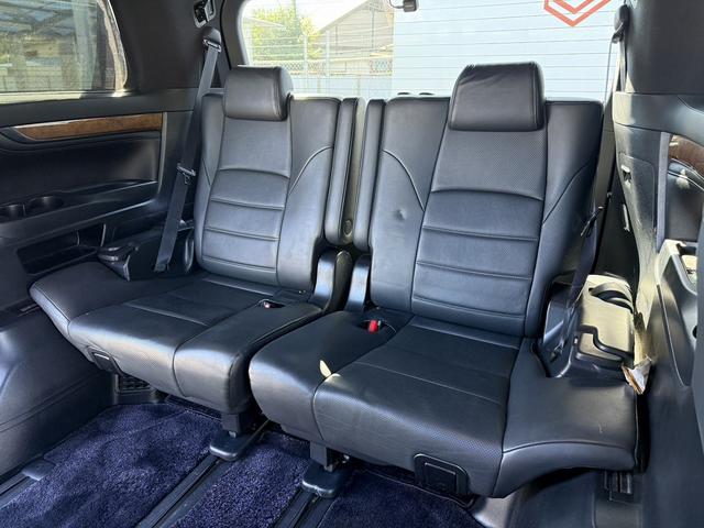 アルファードハイブリッド エグゼクティブラウンジ　ツインムーンルーフ　モデリスタエアロ　純正９インチナビ　ＪＢＬ　後席モニター　両側電動スライドドア　黒革シート　フルセグ　アダクティブクルーズ　３６０度カメラ　衝突軽減ブレーキ　シートヒーター　ＥＴＣ（41枚目）