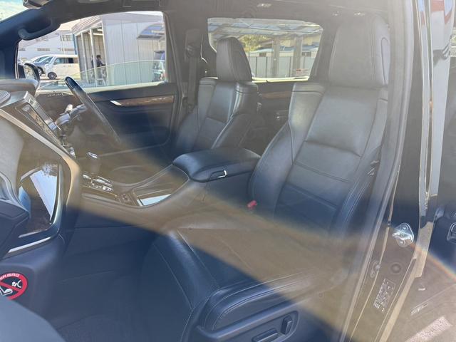 アルファードハイブリッド エグゼクティブラウンジ　ツインムーンルーフ　モデリスタエアロ　純正９インチナビ　ＪＢＬ　後席モニター　両側電動スライドドア　黒革シート　フルセグ　アダクティブクルーズ　３６０度カメラ　衝突軽減ブレーキ　シートヒーター　ＥＴＣ（43枚目）