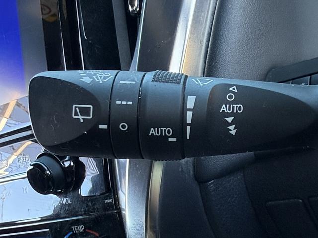 アルファードハイブリッド エグゼクティブラウンジ　ツインムーンルーフ　モデリスタエアロ　純正９インチナビ　ＪＢＬ　後席モニター　両側電動スライドドア　黒革シート　フルセグ　アダクティブクルーズ　３６０度カメラ　衝突軽減ブレーキ　シートヒーター　ＥＴＣ（53枚目）