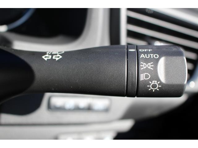 リーフ オーテック 純正ナビ フルセグ 360°カメラ プロパイロット レーンキープ アダクティブクルーズ シートヒーター Bluetooth 衝突軽減ブレーキ ハーフレザー 純正アルミホイール ステアリングヒーター(52枚目)