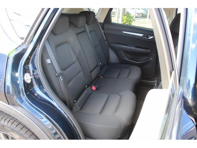 CX-5 XD プロアクティブ 6速MT 純正ナビ フルセグ バックカメラ 電動リアゲート 衝突軽減ブレーキ アダクティブクルーズ レーンキープアシスト シートヒーター メモリー機能付きパワーシート ブラインドスポットモニター(17枚目)