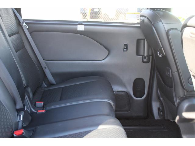 セレナ ハイウェイスター VセレクションII 11型アルパインナビ 地デジTV バックカメラ 後席モニター 両側電動スライドドア 衝突軽減ブレーキ クルーズコントロール ETC LEDヘッドライト スマートキー プッシュスタート(29枚目)