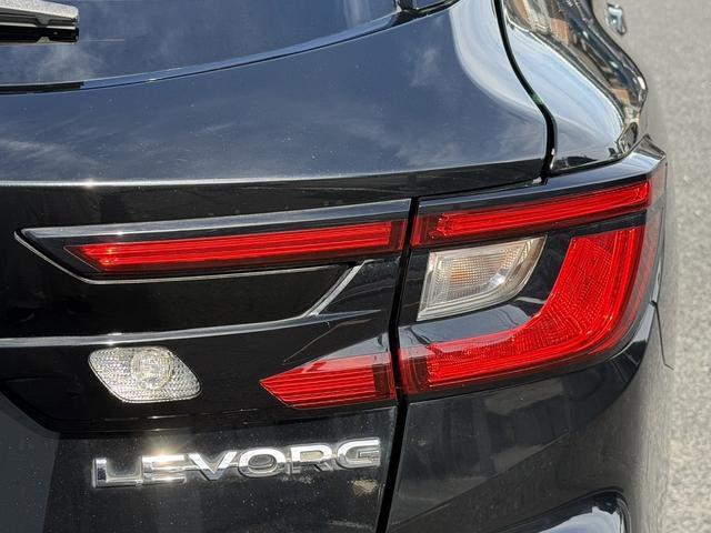 レヴォーグ ＧＴ－Ｈ　ＥＸ　禁煙車　メーカー１１．６型ナビ　　アイサイトＸテクノロジー　フルセグＴＶ　フロント・サイド・リヤカメラ　電動リアゲート　左右独立エアコン　全席シートヒーター　運転席パワーシート　カープレイ接続（13枚目）