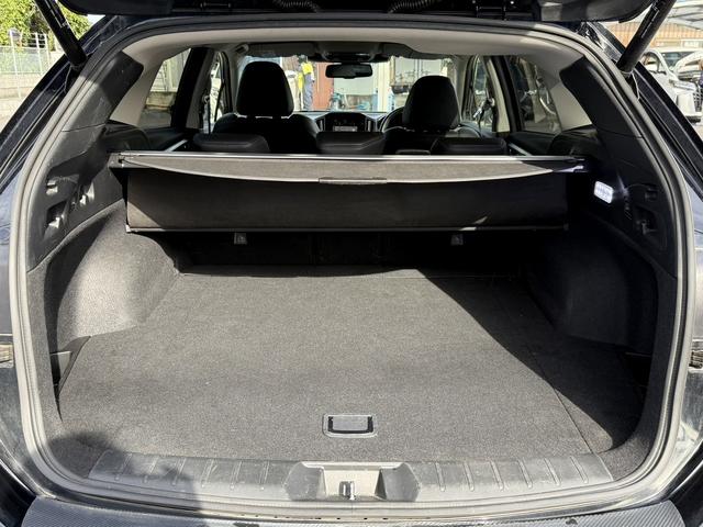 レヴォーグ ＧＴ－Ｈ　ＥＸ　禁煙車　メーカー１１．６型ナビ　　アイサイトＸテクノロジー　フルセグＴＶ　フロント・サイド・リヤカメラ　電動リアゲート　左右独立エアコン　全席シートヒーター　運転席パワーシート　カープレイ接続（17枚目）