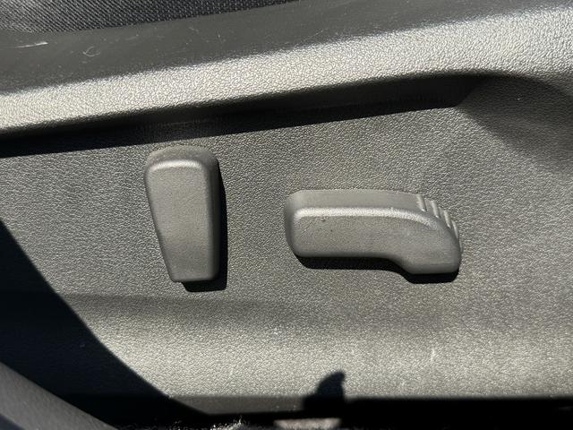 インプレッサスポーツ STIスポーツ 後期型 禁煙車 ワンオーナー ALPINEナビ フルセグ バックカメラ アダプティブクルーズ アイサイトVer3 ハーフレザーシート シートヒーター メモリー機能付きパワーシート 衝突軽減ブレーキ(6枚目)