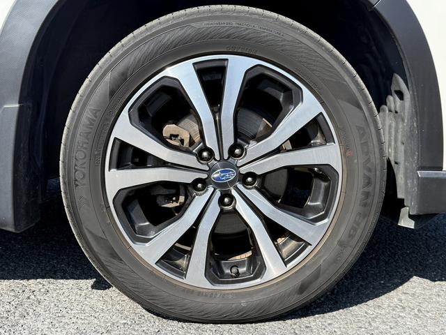 フォレスター プレミアム 禁煙車 メーカー9インチナビ フルセグ フロント・サイド・バックカメラ 電動リアゲート アダプティブクルーズコントロール アイサイトVer3 パワーシート ステアリングヒーター ブラインドスポット(15枚目)