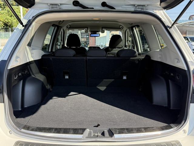 フォレスター プレミアム 禁煙車 メーカー9インチナビ フルセグ フロント・サイド・バックカメラ 電動リアゲート アダプティブクルーズコントロール アイサイトVer3 パワーシート ステアリングヒーター ブラインドスポット(16枚目)