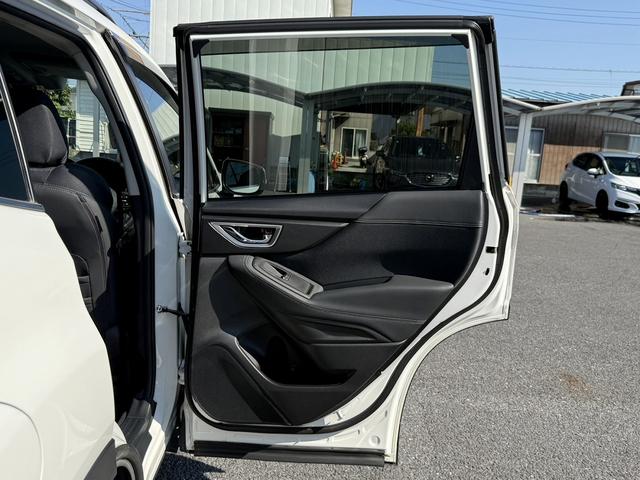 フォレスター プレミアム 禁煙車 メーカー9インチナビ フルセグ フロント・サイド・バックカメラ 電動リアゲート アダプティブクルーズコントロール アイサイトVer3 パワーシート ステアリングヒーター ブラインドスポット(32枚目)