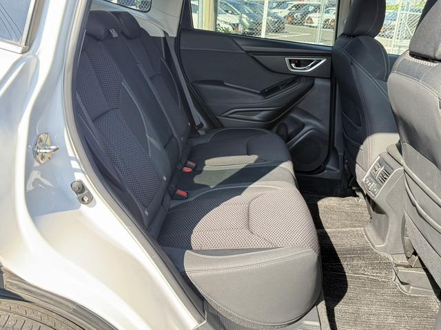 フォレスター プレミアム 禁煙車 メーカー9インチナビ フルセグ フロント・サイド・バックカメラ 電動リアゲート アダプティブクルーズコントロール アイサイトVer3 パワーシート ステアリングヒーター ブラインドスポット(39枚目)