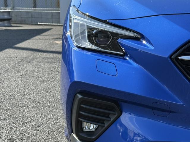 レヴォーグ ＳＴＩスポーツ　ＥＸ　禁煙車　純正１１．６型ナビ　ハーマンカードンサウンドシステム１０スピーカー　フルセグ　３６０度カメラ　アイサイトＸ　レーダークルーズ　電動リアゲート　シートヒーター　メモリー機能付きパワーシート（16枚目）