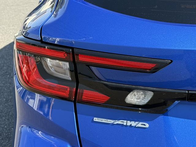 レヴォーグ ＳＴＩスポーツ　ＥＸ　禁煙車　純正１１．６型ナビ　ハーマンカードンサウンドシステム１０スピーカー　フルセグ　３６０度カメラ　アイサイトＸ　レーダークルーズ　電動リアゲート　シートヒーター　メモリー機能付きパワーシート（21枚目）