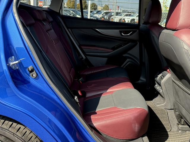 レヴォーグ ＳＴＩスポーツ　ＥＸ　禁煙車　純正１１．６型ナビ　ハーマンカードンサウンドシステム１０スピーカー　フルセグ　３６０度カメラ　アイサイトＸ　レーダークルーズ　電動リアゲート　シートヒーター　メモリー機能付きパワーシート（37枚目）